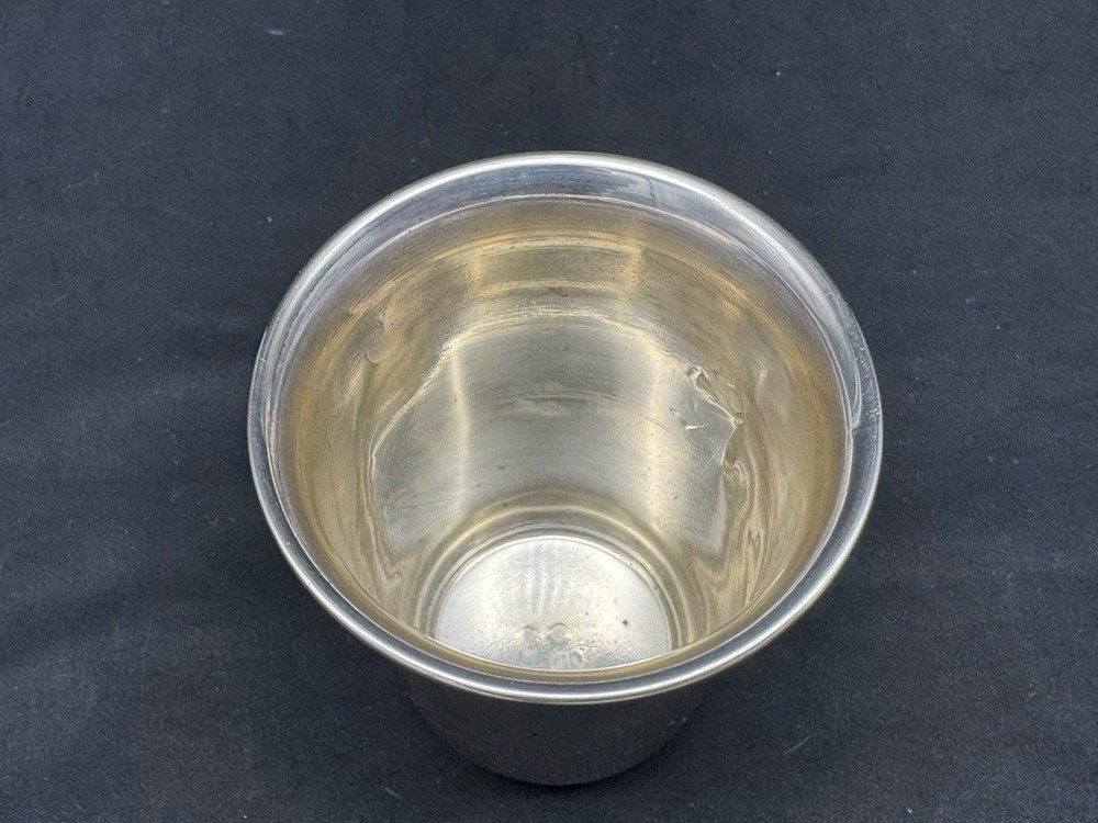 Antique 84 SILVER ENGRAVED CUP HALLMARKED, 25 grams
