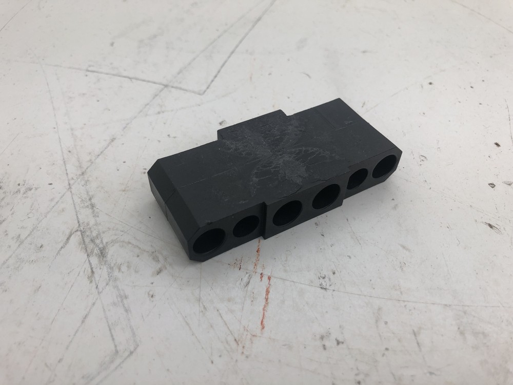 (QTY.4) CLARK 998697 INSULATOR CONTACTOR