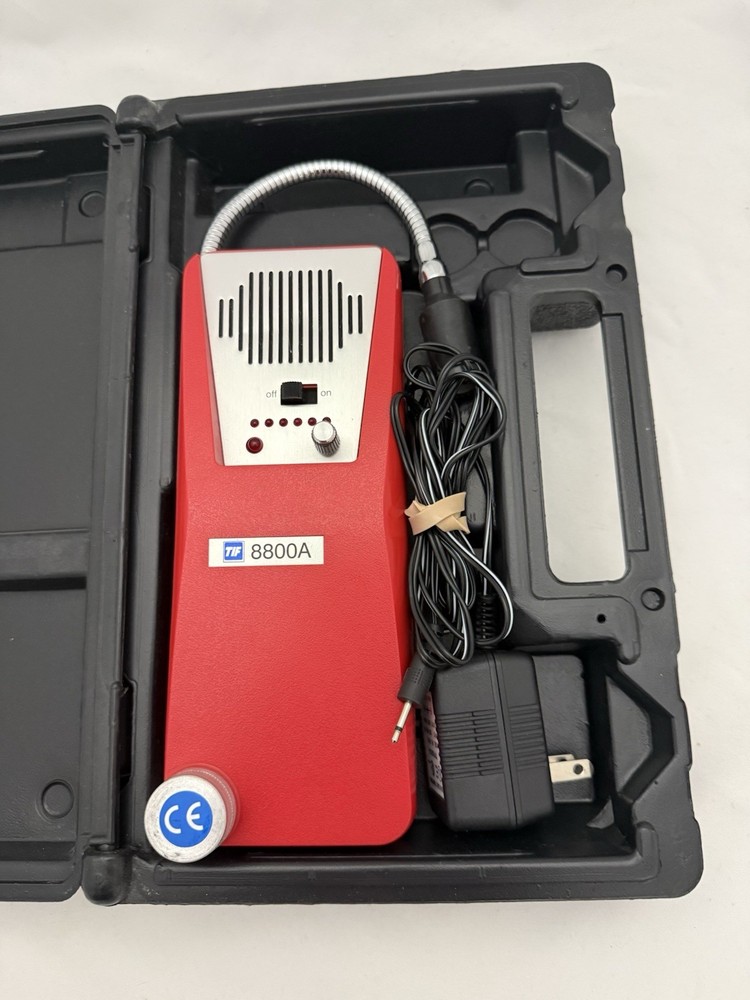 Tif 8800A Combustible Gas Detector with case working condition