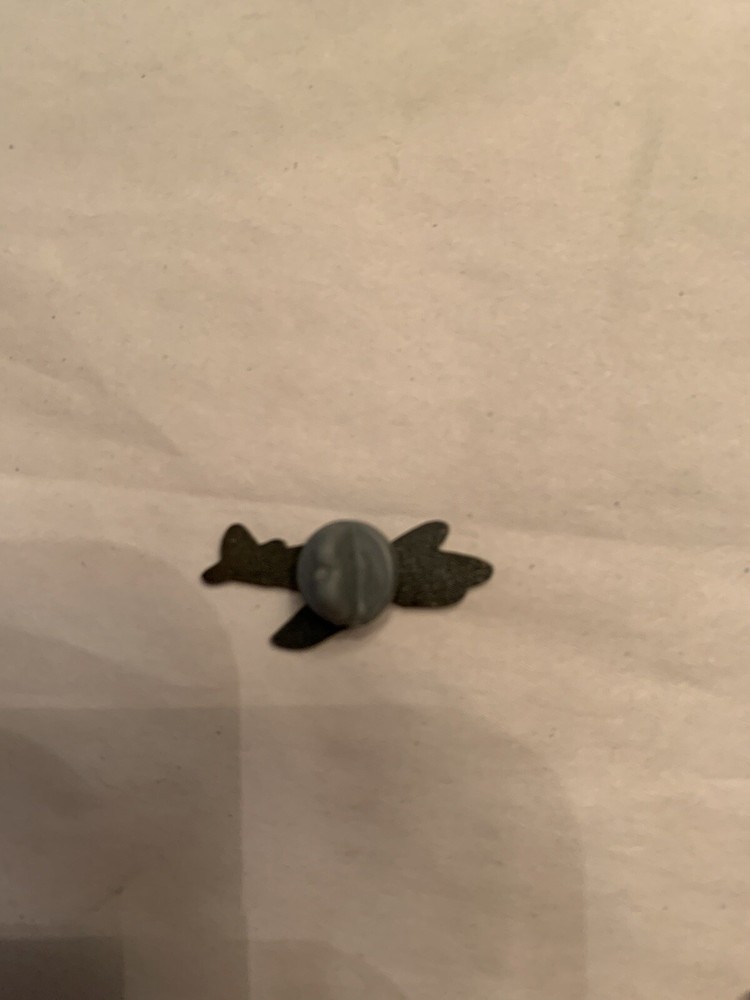 World War 2 type plane, airplane pin