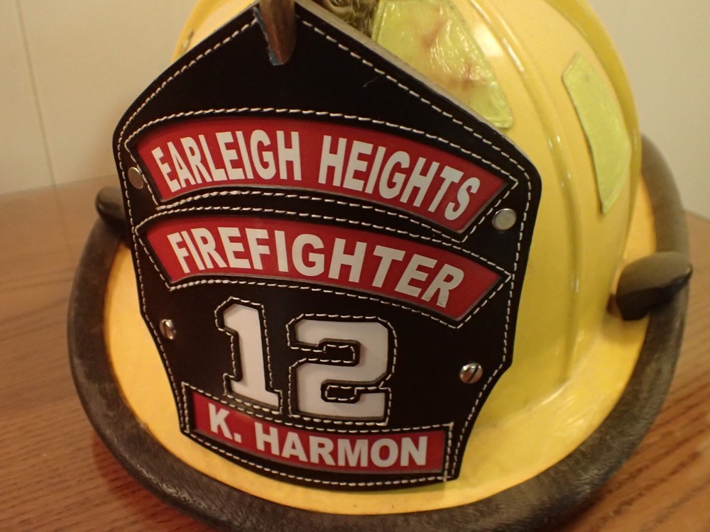 Cairns Authentic 1010 Fire Helmet Firefighter Neck Shield