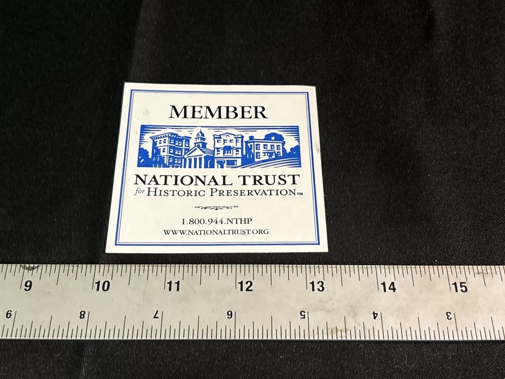 The National Trust Member white sticker