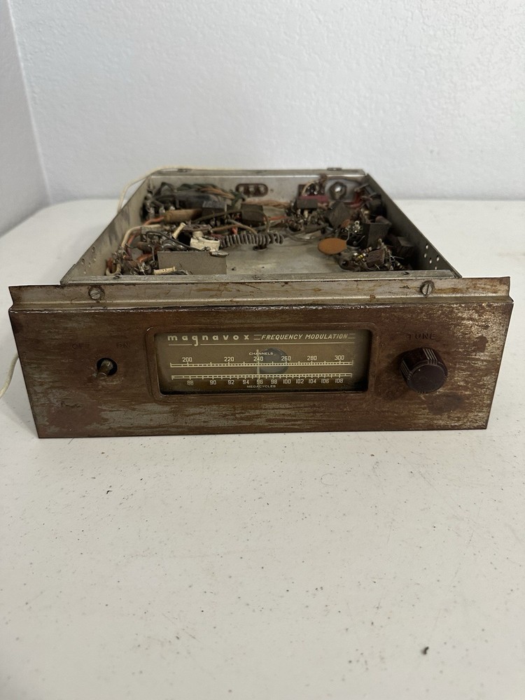 Vintage Magnavox Frequency Modulation- Untested / For Parts