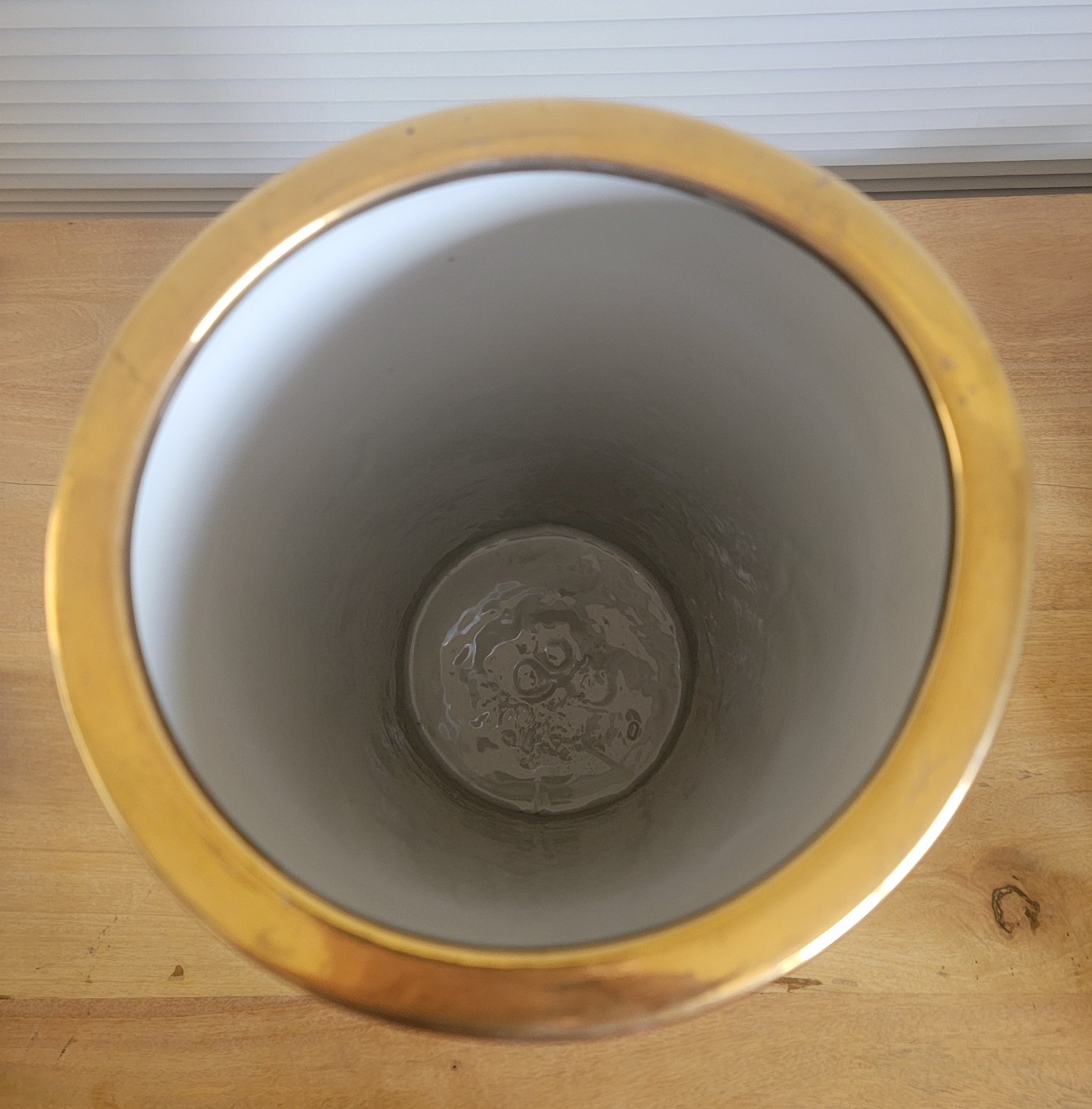 Vintage Porcelain Asian Umbrella Stand Pot Hand Painted 18 3/8" x 8 1/8"