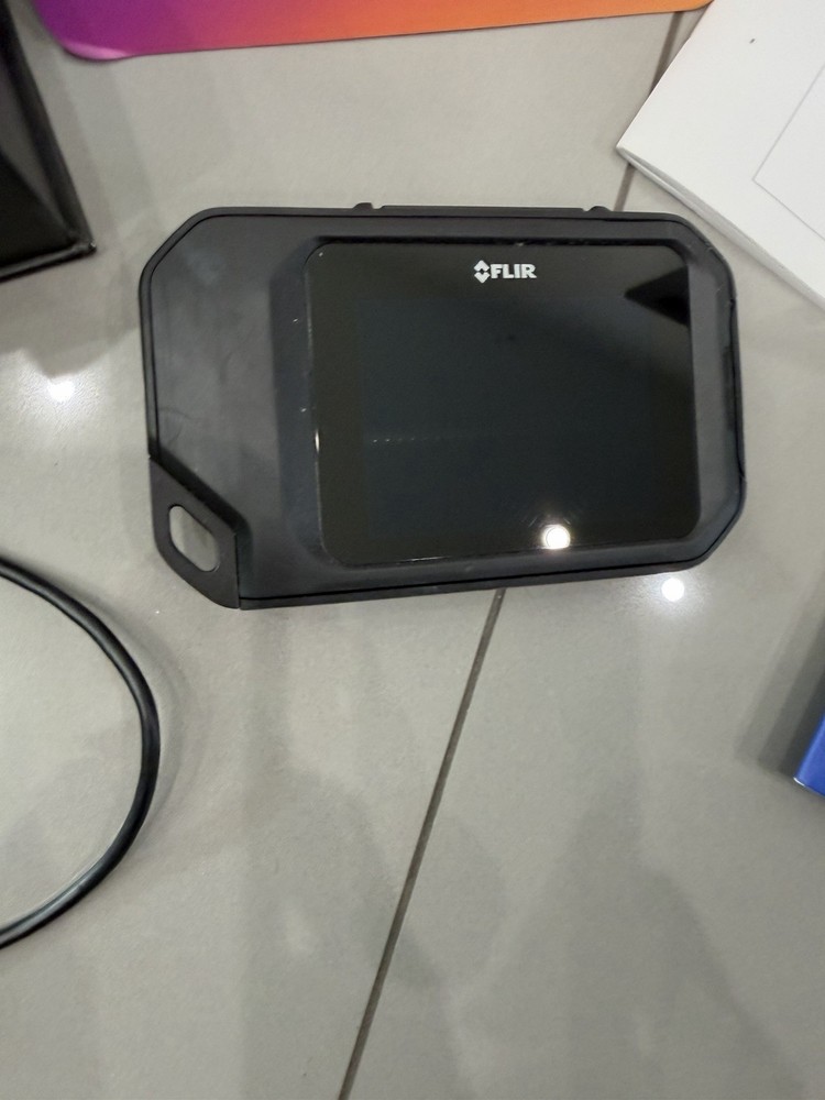 FLIR C2 Compact Thermal Imaging Camera – exelent condition , Accessories