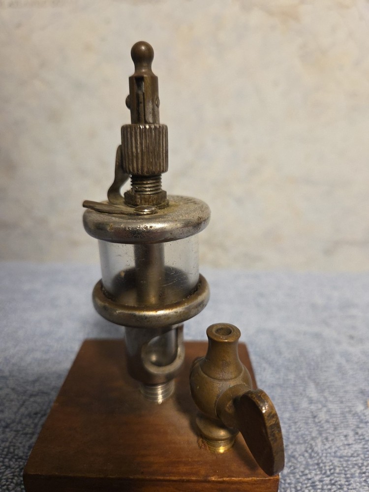 Vintage Delaval Cream Separator Engine Sight Drip Oiler