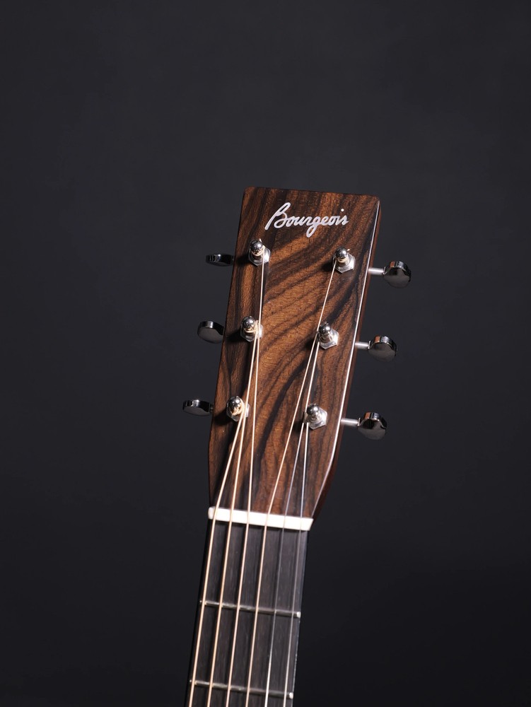 Bourgeois Hog Top OM