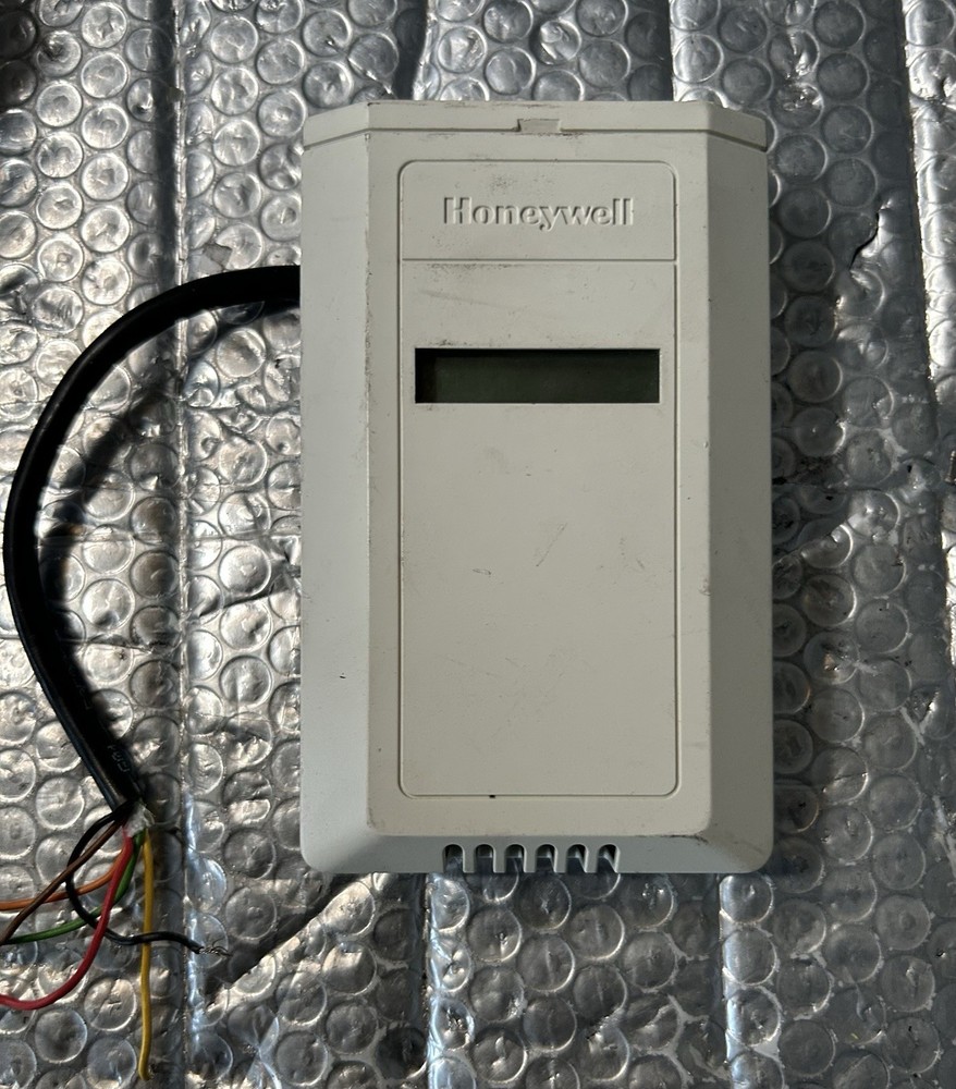 Honeywell Wall Module / HVAC Room Sensor w/ Cable