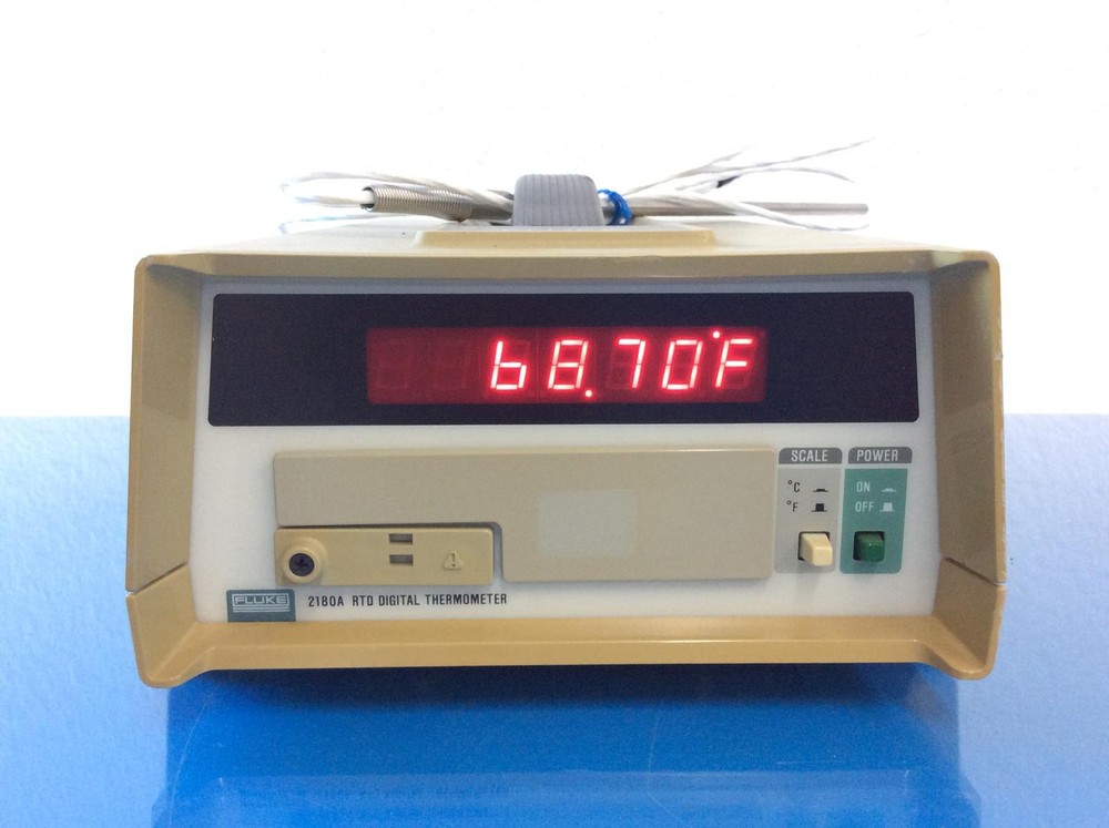 FLUKE 2180A RTD DIGITAL THERMOMETER