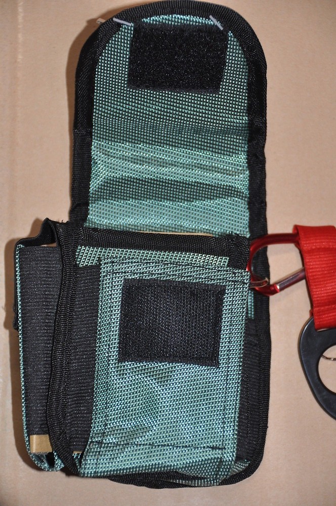 W304 5-POCKET UTILITY BAG & BOTTLE HOLDER