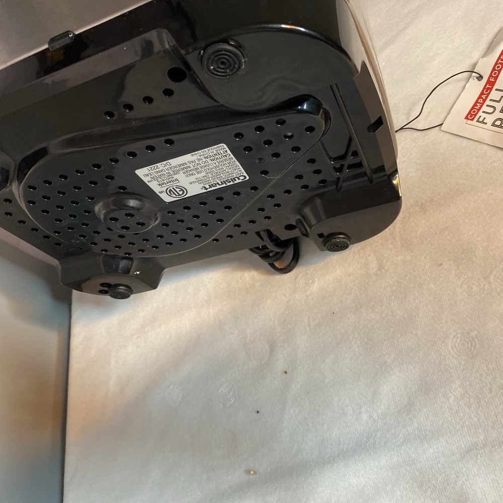 Cuisinart Compact Automatic Bread Maker Mixes, Kneads, Bakes And Keeps Warm