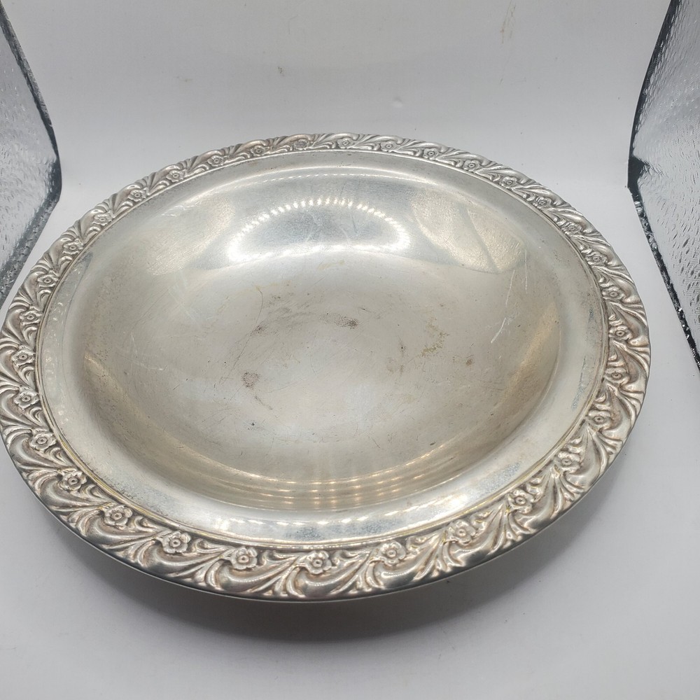 WM Rogers Silverplate Nut & Candy Dish Floral Pattern #748 VINTAGE!