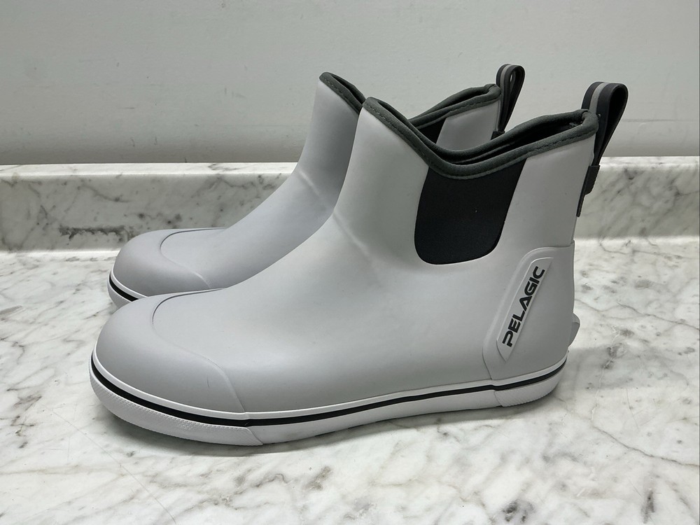 Pelagic Pursuit 6” Ankle Deckboot Grey *Size 8*