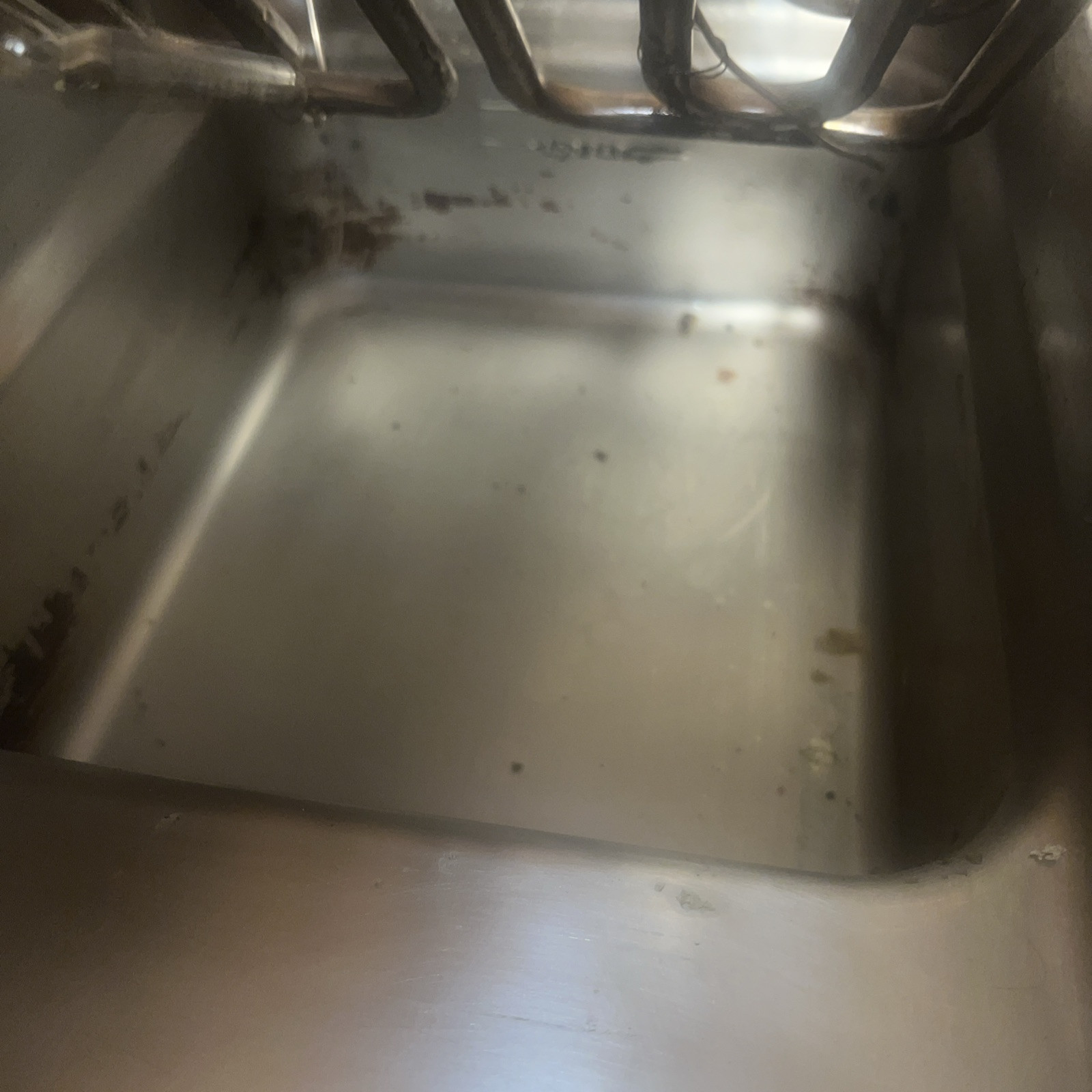 Wells 5E-F15 15 lb. Electric Countertop Fryer - 208-240V, 4319/5750W UUU