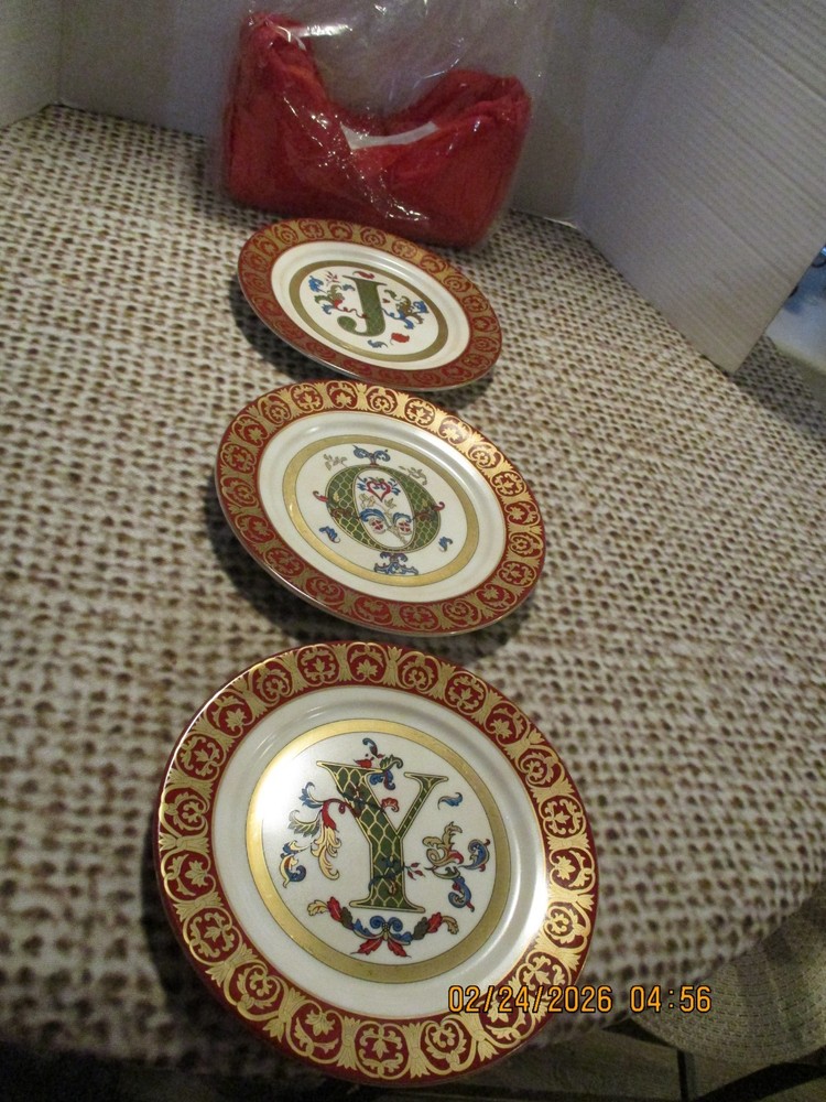 Home Interiors JOY Christmas Plates