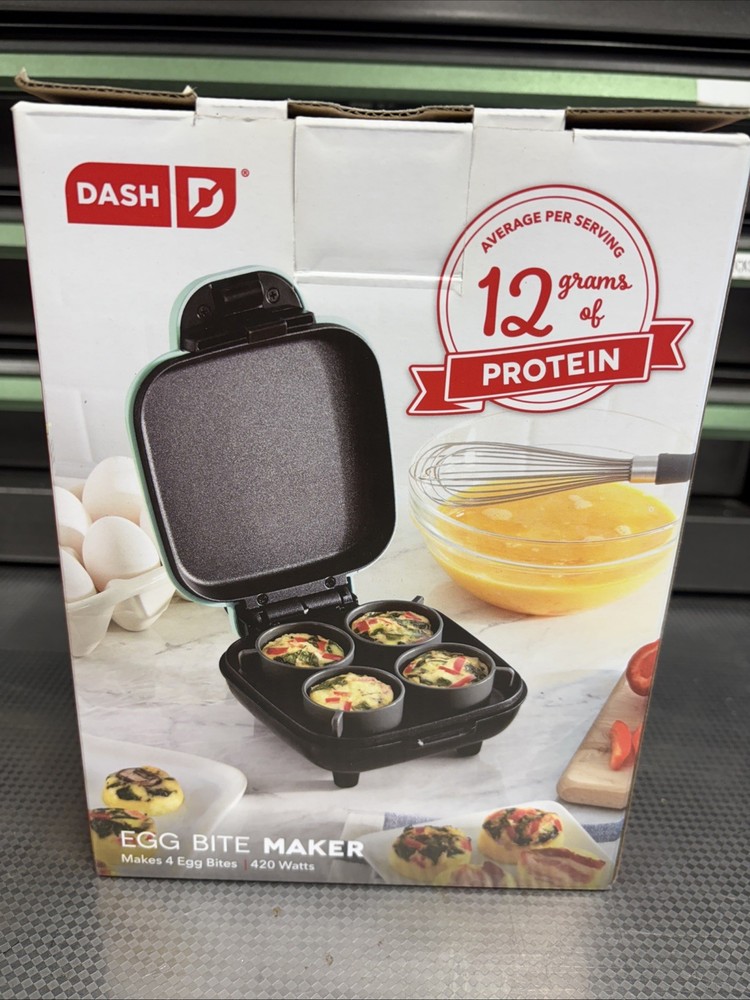 New DASH Egg Bite Maker; Makes X4 Egg Bites, 420 Watts. Mod #DBBM400GBAQ04 - NIB