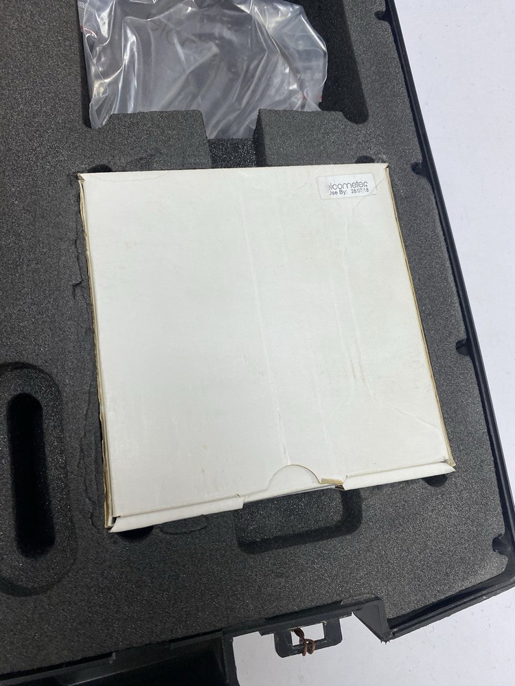 Elcometer E130-S Salt Contamination Meter Version 2.00 With Case, Accessories
