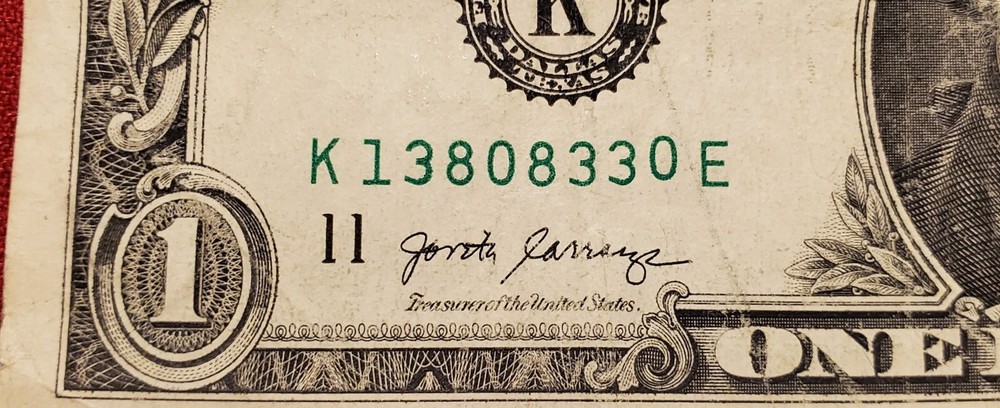 Cool Serial Gas Pump Error $1 US dollar Note Series 2017