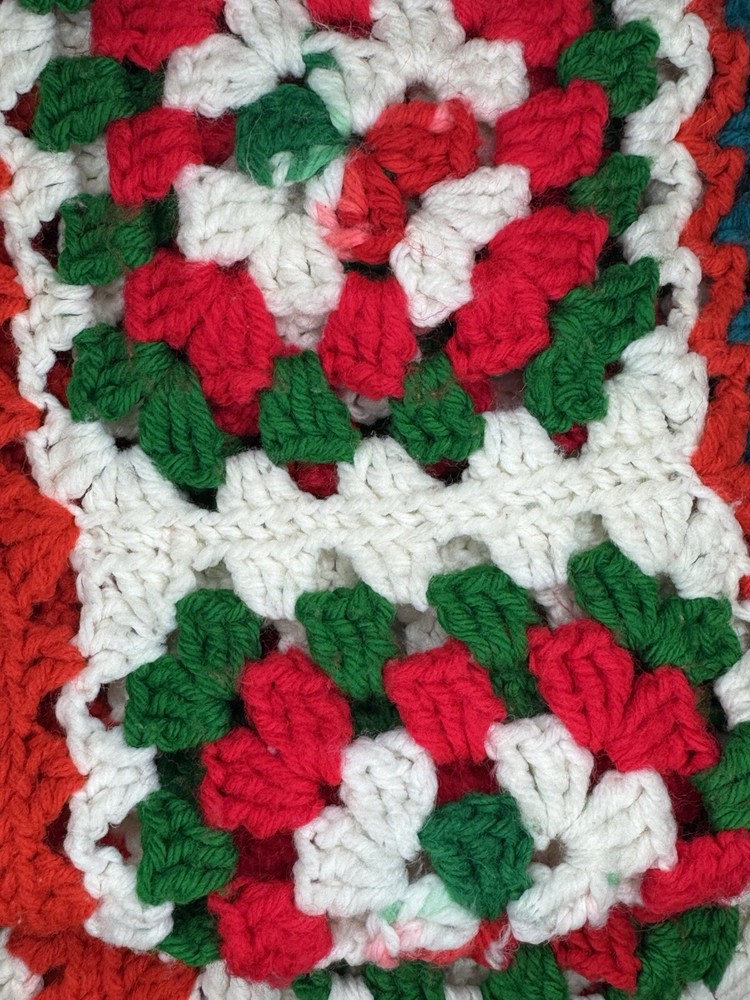 Crochet Decorative Throw 54”x33” Red Green & White