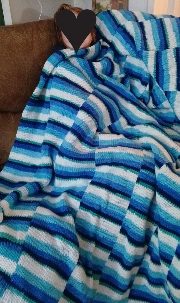 knitting cozy blanket