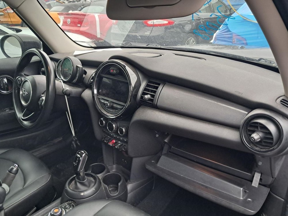 MINI 1 2020 Glove Box 4888253