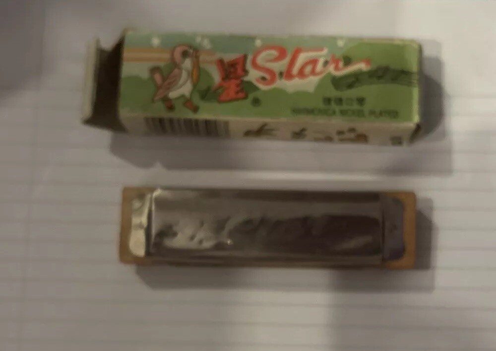 Vintage STAR HARMONICA with Box, Art No Uc 520