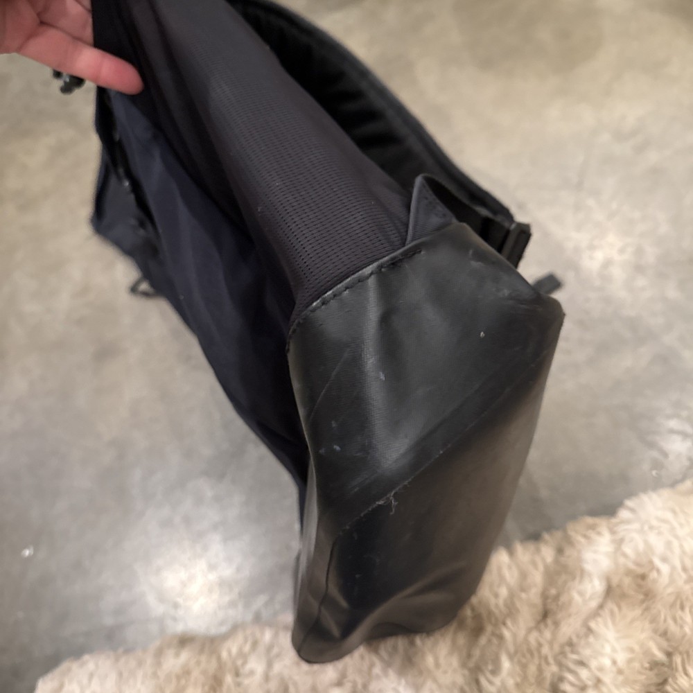 Thule Paramount 24L Daypack TRDP-115, Black