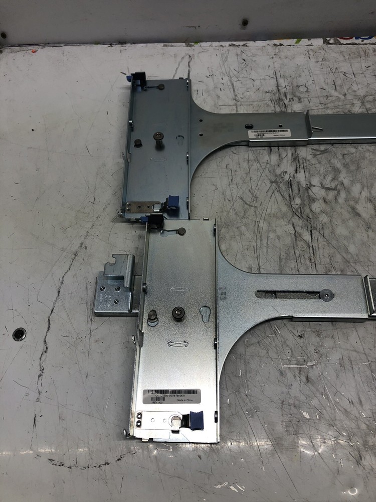 Dell Rack Rails models 0UN550 AND 0GM823 Left & Right Kit