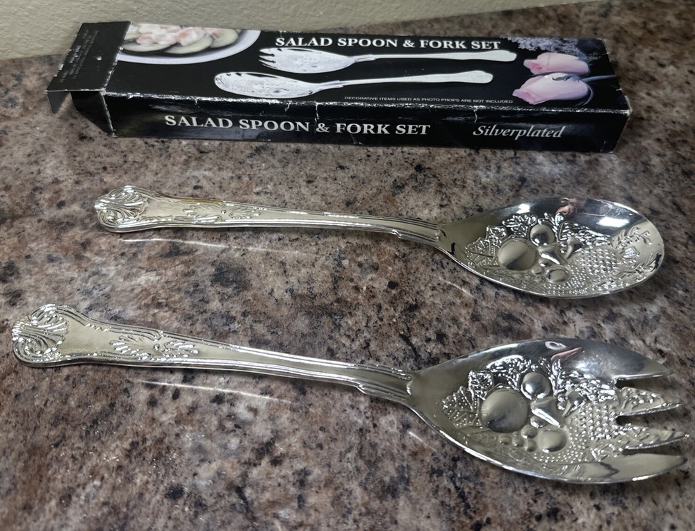 SILVER PLATED KINGS PATTERN PAIR OF SALAD SERVERS - SPOON & FORK Fruit Pattern