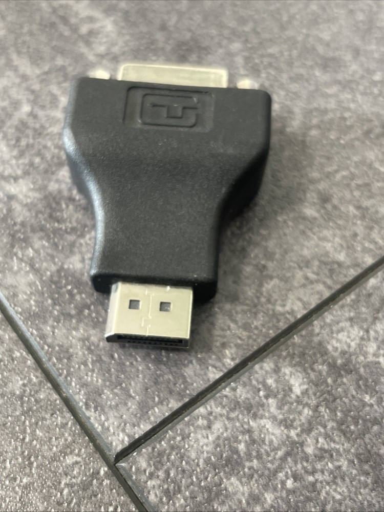 DisplayPort Adapter