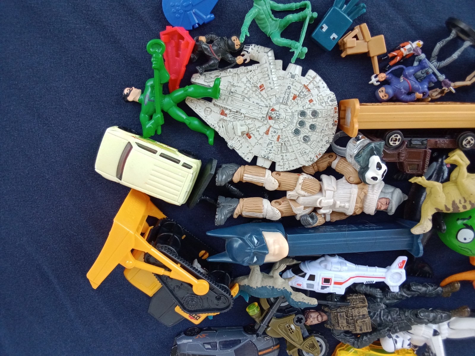 Assorted Toys/Figures - Kids Junk Drawer Lot #1
