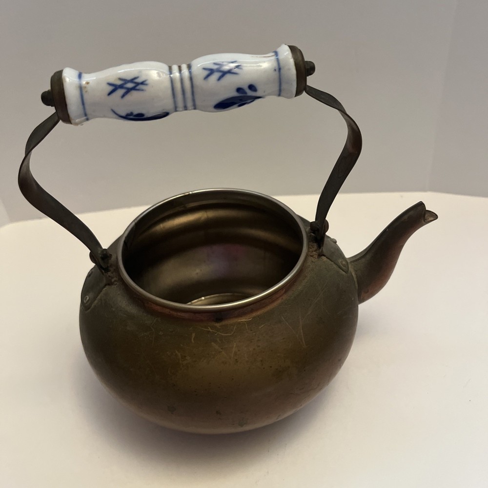Vintage Copper Teapot Ceramic Handle Missing Lid. Needs Polish