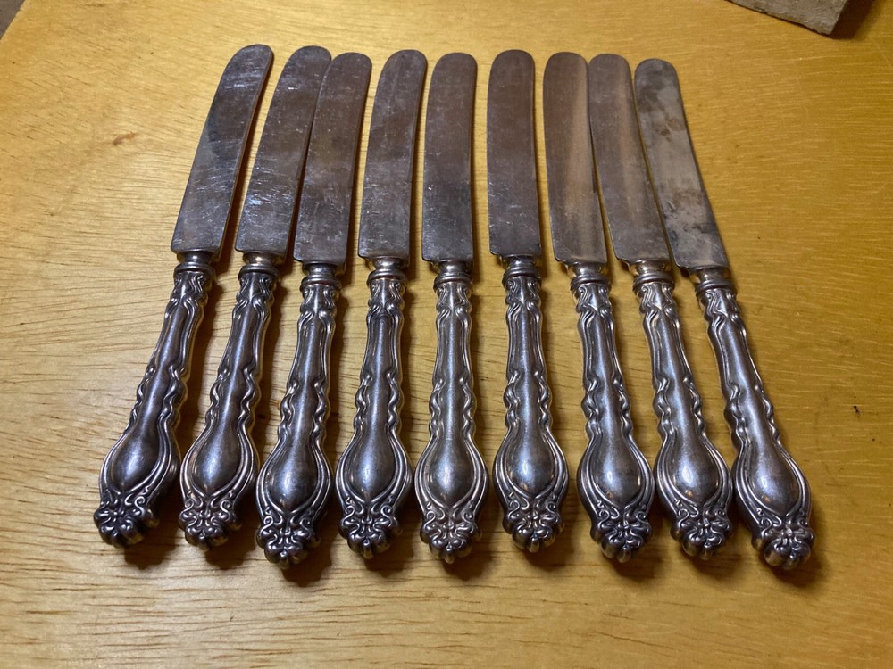 9 Holmes & Edwards Silverplate Dinner Knives Flatware Silverware Rare Antique