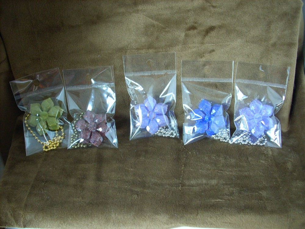 Resin Fan Pulls in Flowers