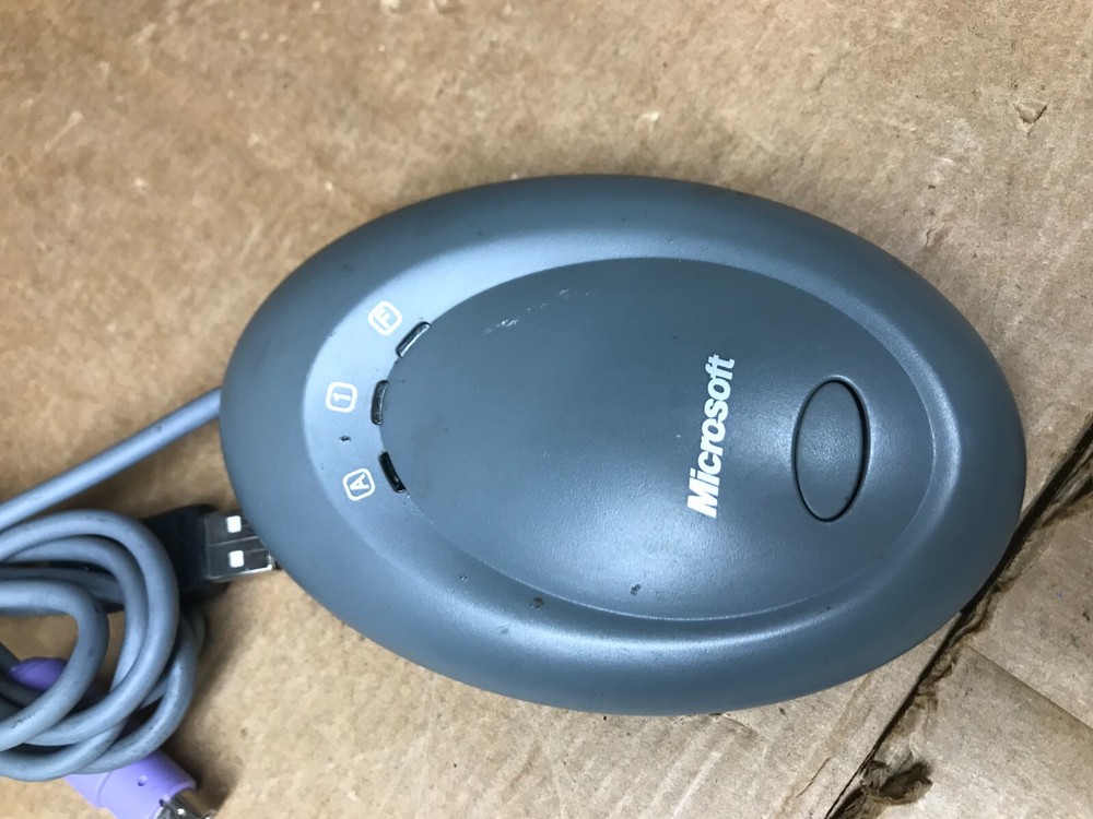 Microsoft Basic Wireless Optical Desktop Receiver X09-64857 USB PS/2 1015