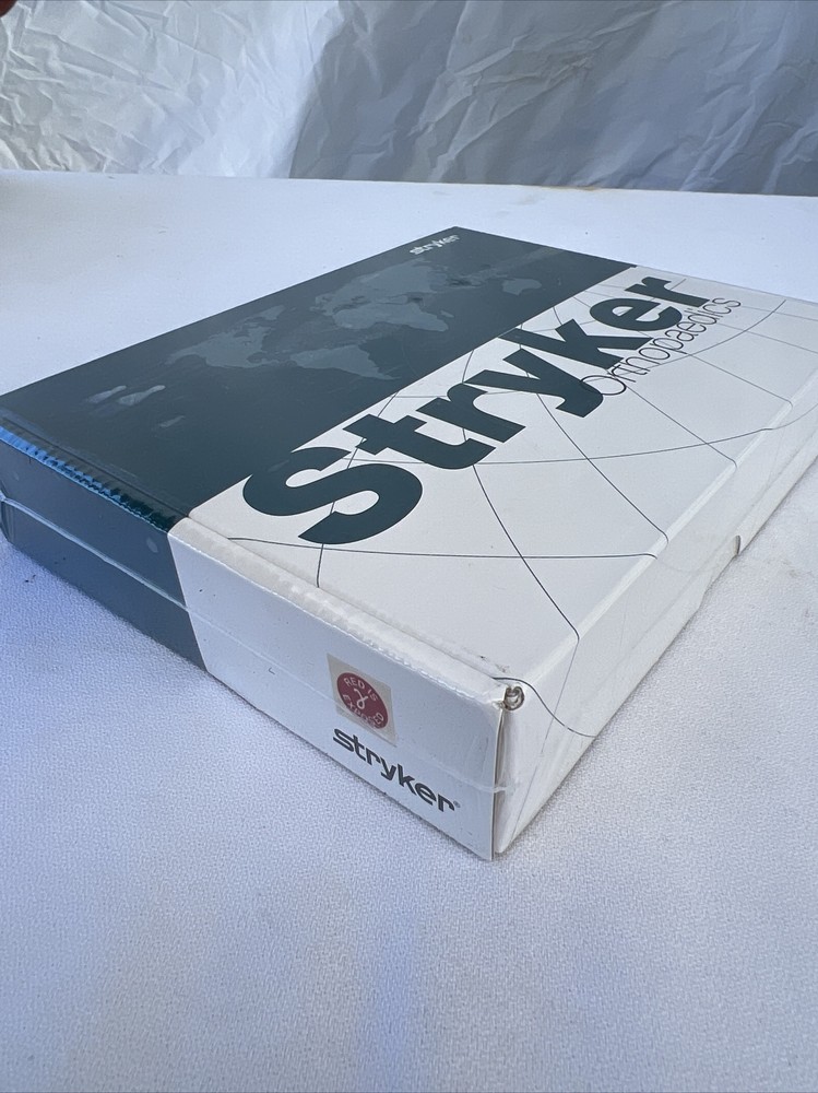 STRYKER ORTHOPAEDICS LIGHT PIPE Storm Fitting (threaded) 2024-03-26