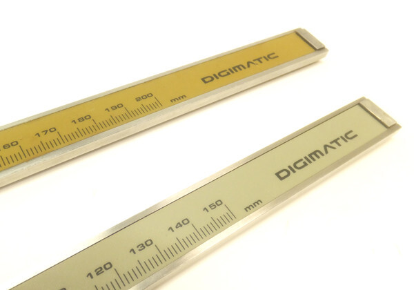 Mitutoyo Digimatic Caliper CD-15 CD-20 Measuring Range 150mm 200mm 2set