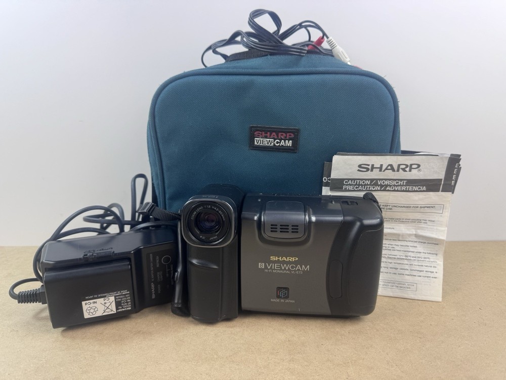 Sharp Viewcam VL-E73 8mm Camcorder Vintage Untested Powers Briefly With Case