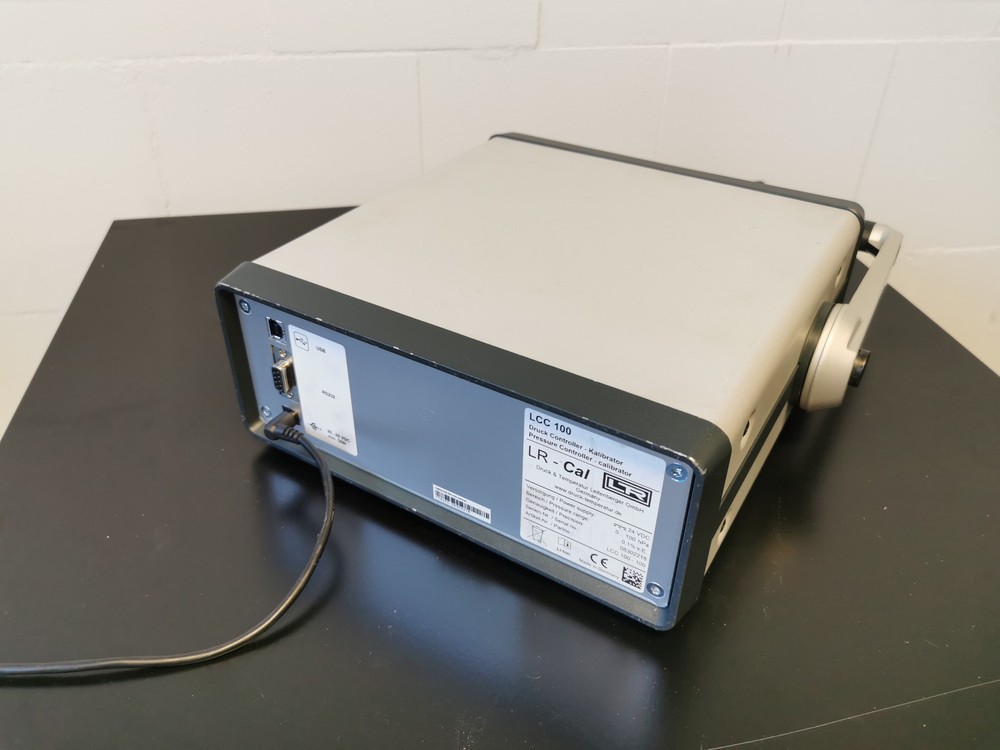 LR-Cal LCC-100 Pressure Controller Pressure Calibrator 100mbar