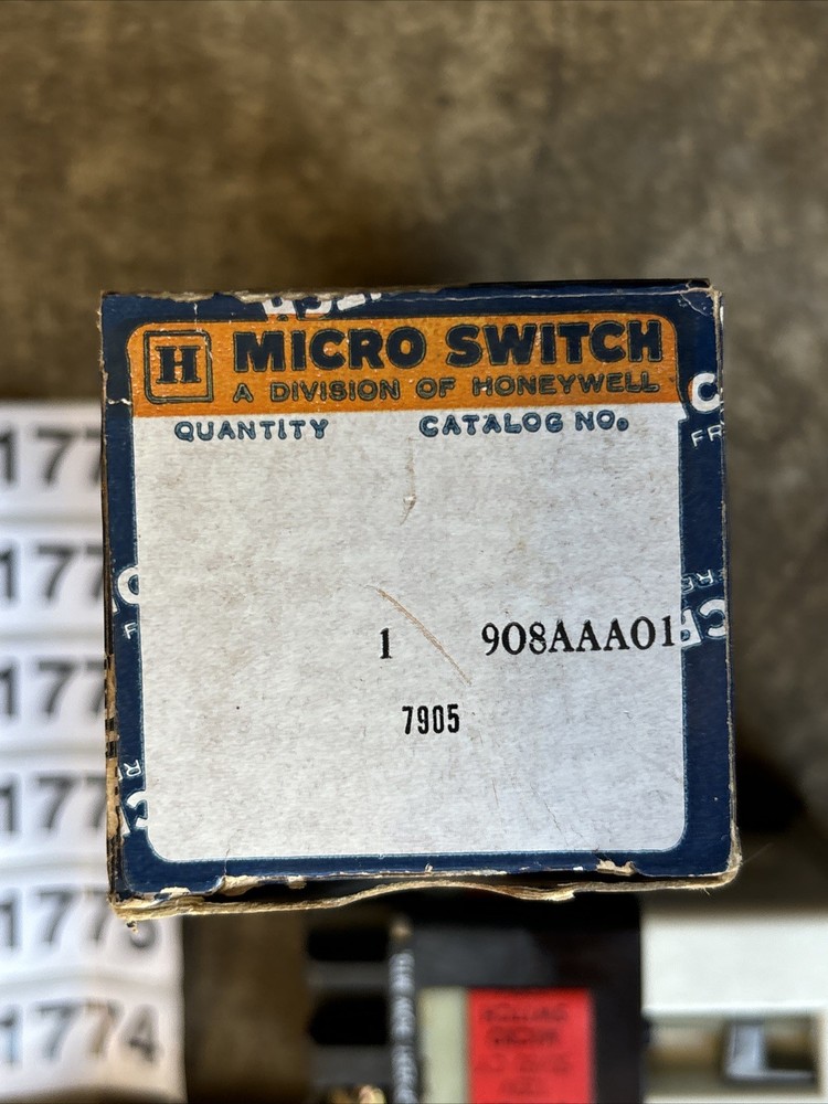 Honeywell Micro Switch 908AAA01 120V NIB