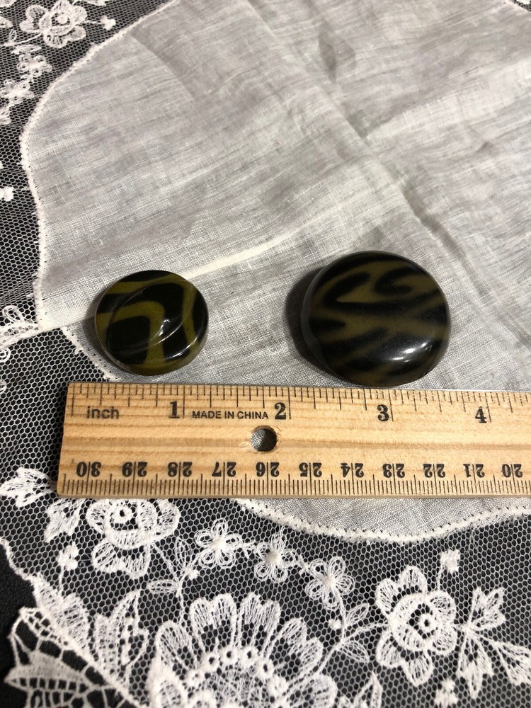 Celluloid Buttons Beautiful Color & Pattern Button Lot 112-13