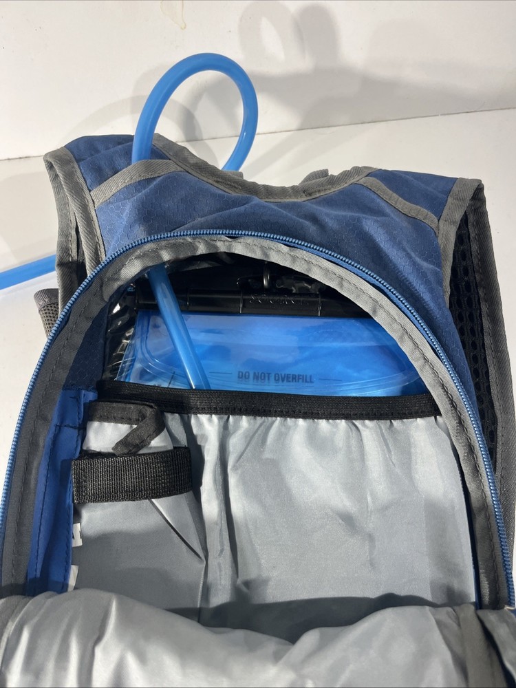 High Sierra Blue Hydration Pack With Bladder