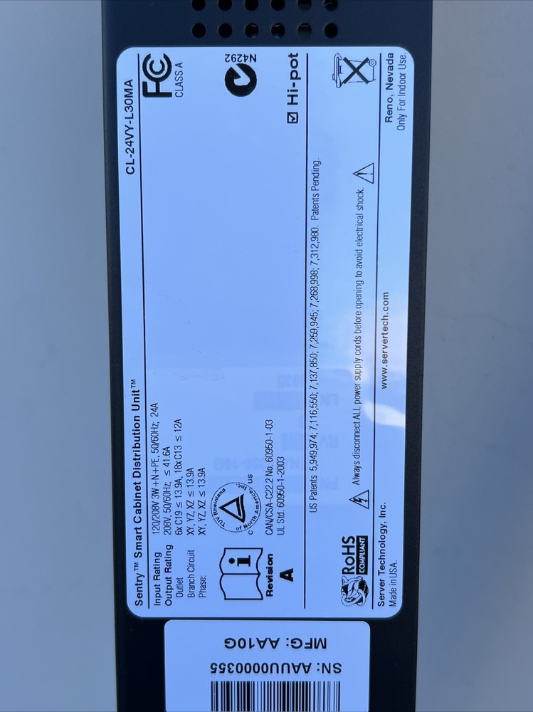 Server Technology CL-24VY-L30MA Data Center Rack Power Distribution Unit PDU