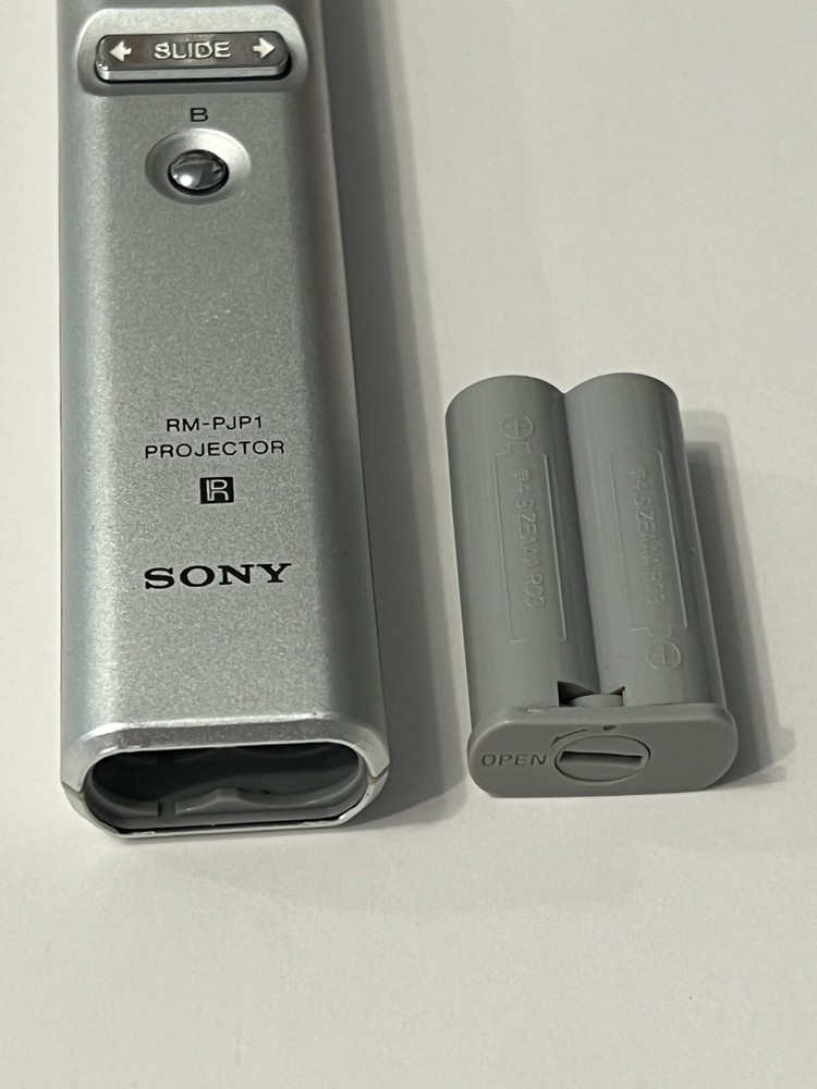 Genuine Original Sony RM-PJP1 Projector Presentation Laser Remote Controller