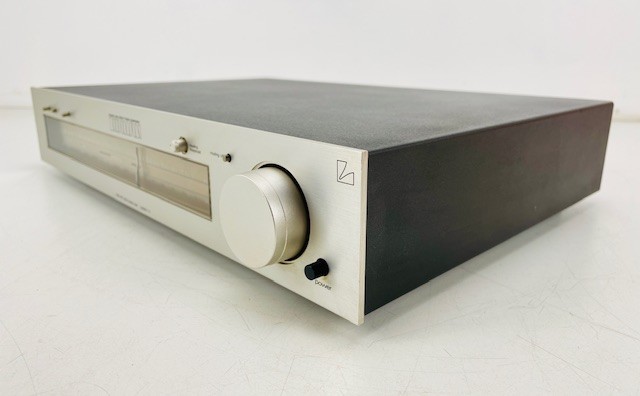 Luxman T2 Solid State AM/FM Tuner