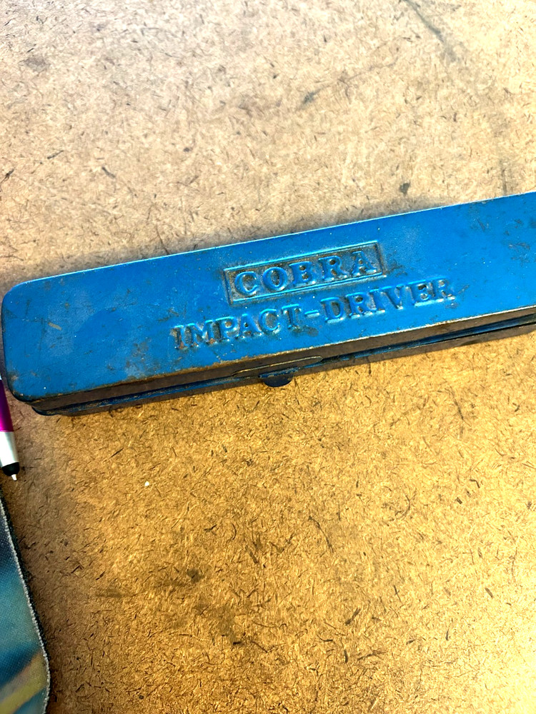 Cobra Impact Driver Model 2500 + 4 Bits - Metal Box GREAT Condition