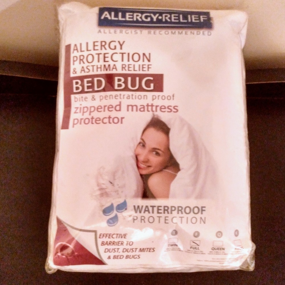 NEW AllerEase FULL SIZE Bedbug Allergy Zippered Mattress protector Waterproof