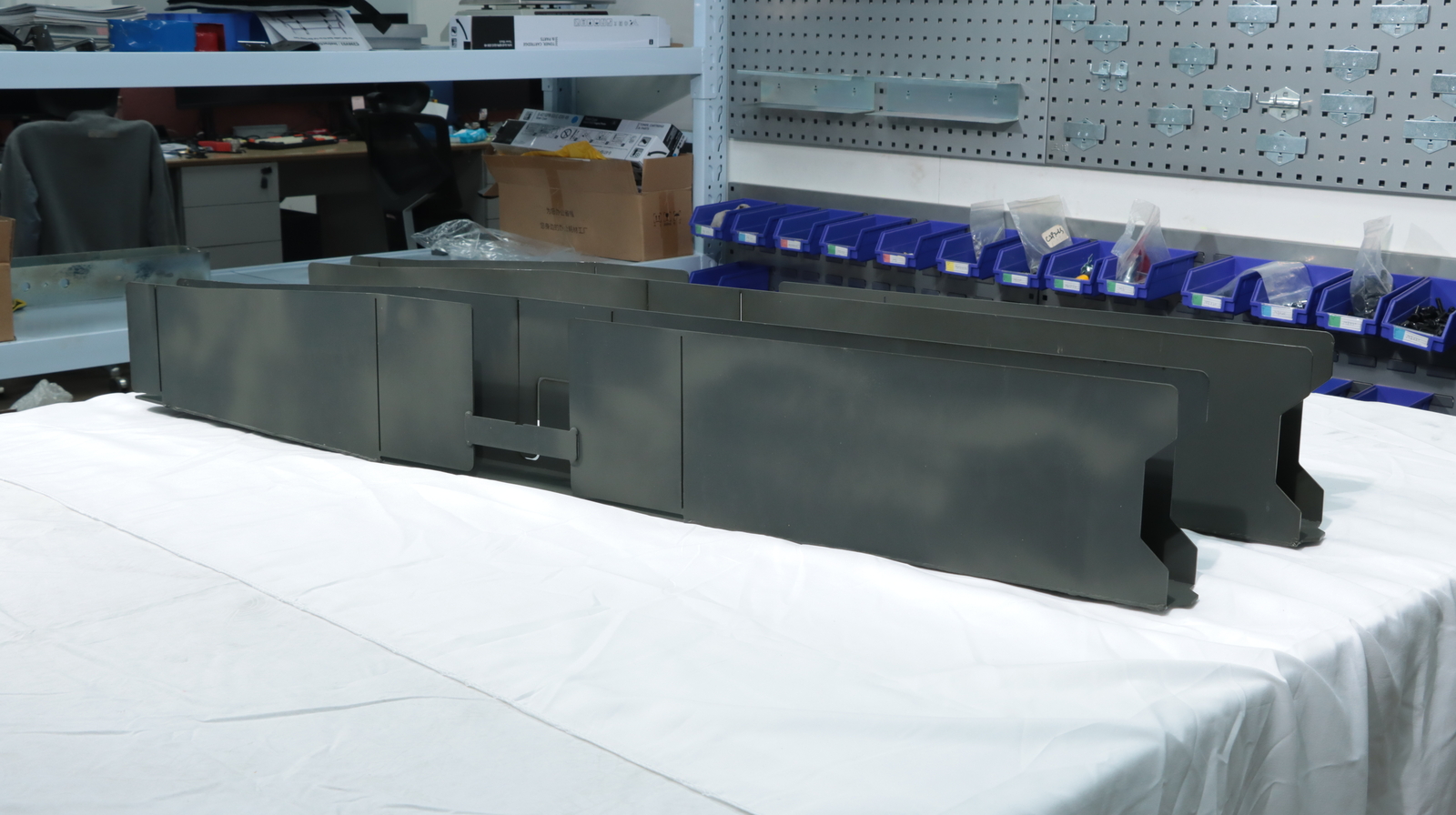 Center & Mid-Rear Frame fits 2007-2014 2nd/3rd gen Chevrolet Silverado Ext &Crew