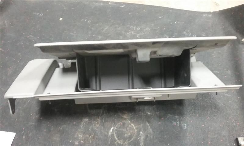 MALIBUNEW 2005 Glove Box 922660