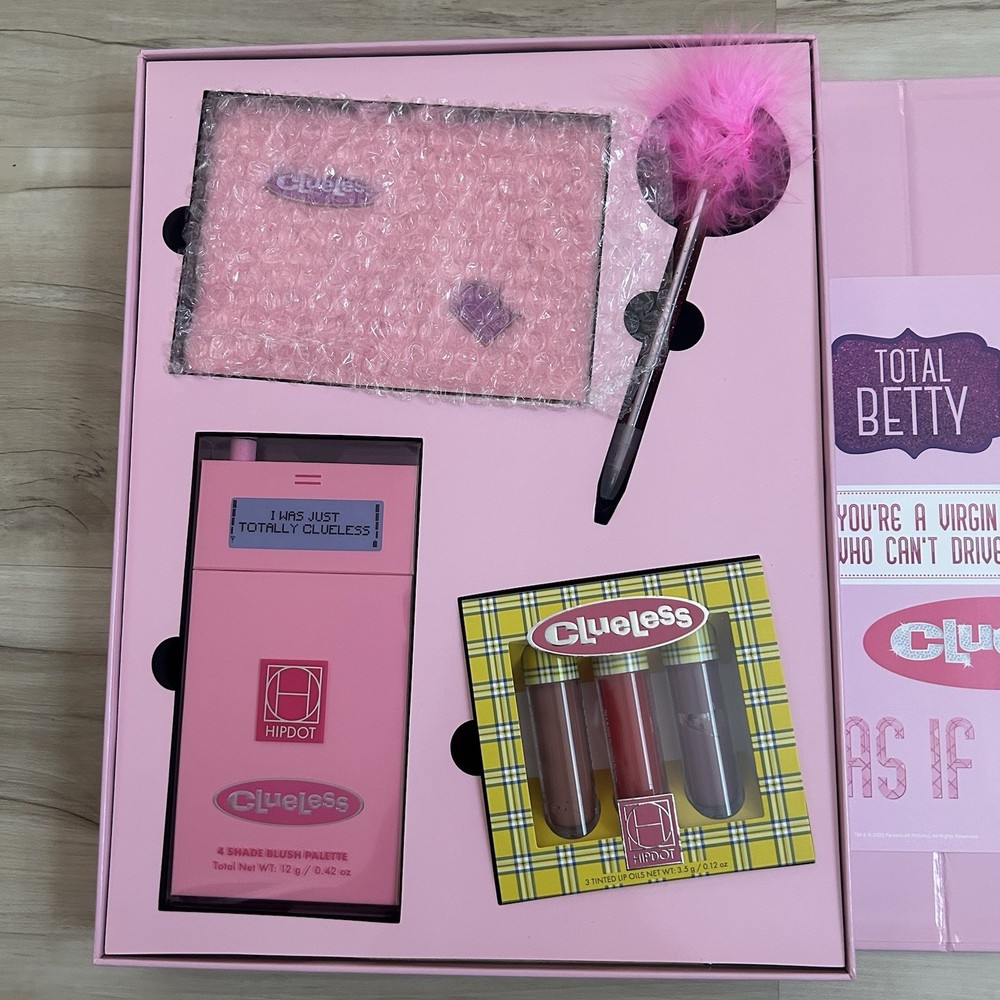 Hipdot Clueless 25th Anniversary Makeup Collection